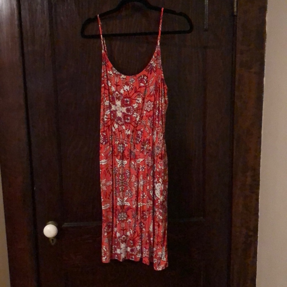 Old Navy floral dress